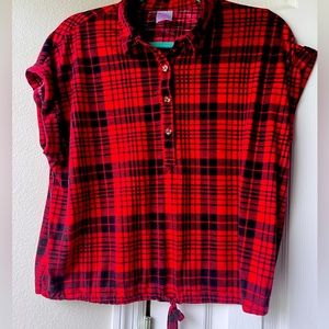 Red and black XL 15-17